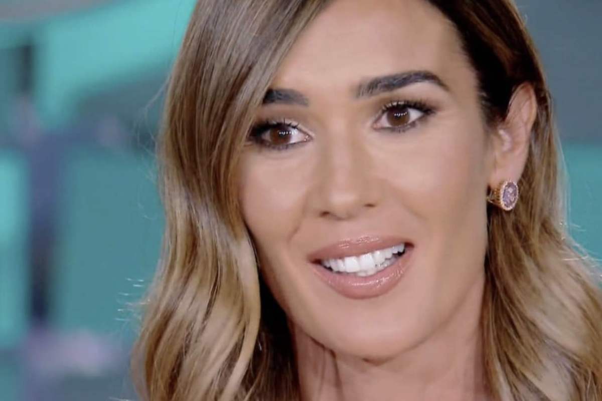 Da anni volto di punta di Verissimo, il programma di punta del sabato e domenica pomeriggio di Canale 5, Silvia ha consolidato